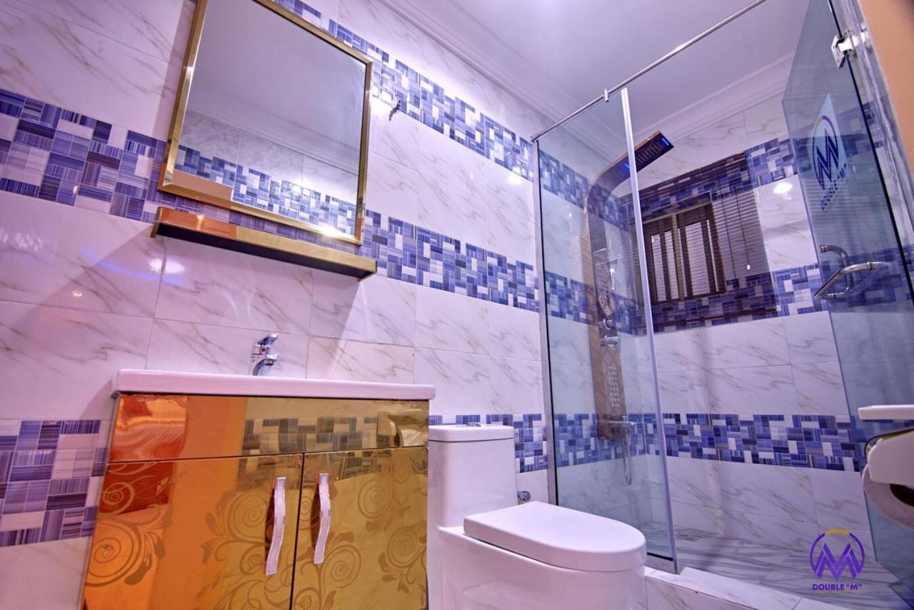 Double M Exquisite Suites And Lounge Lekki Ogombo Екстериор снимка